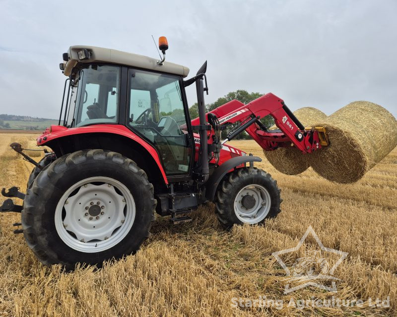 Massey Ferguson 5440 Loader Tractor