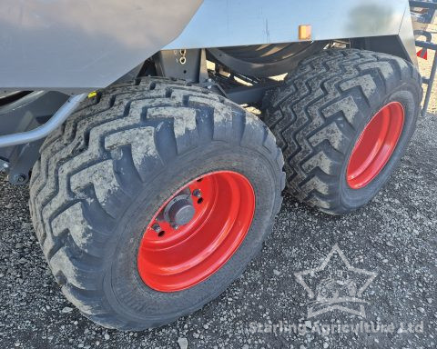 Fendt 12130N (MF2290) Baler