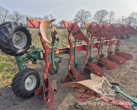 Kverneland LO85 7F Plough