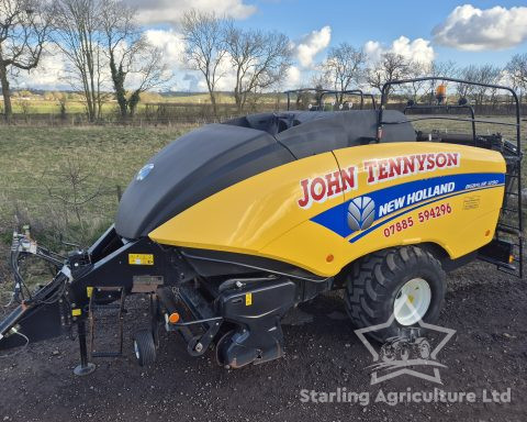 New Holland 1290 Baler