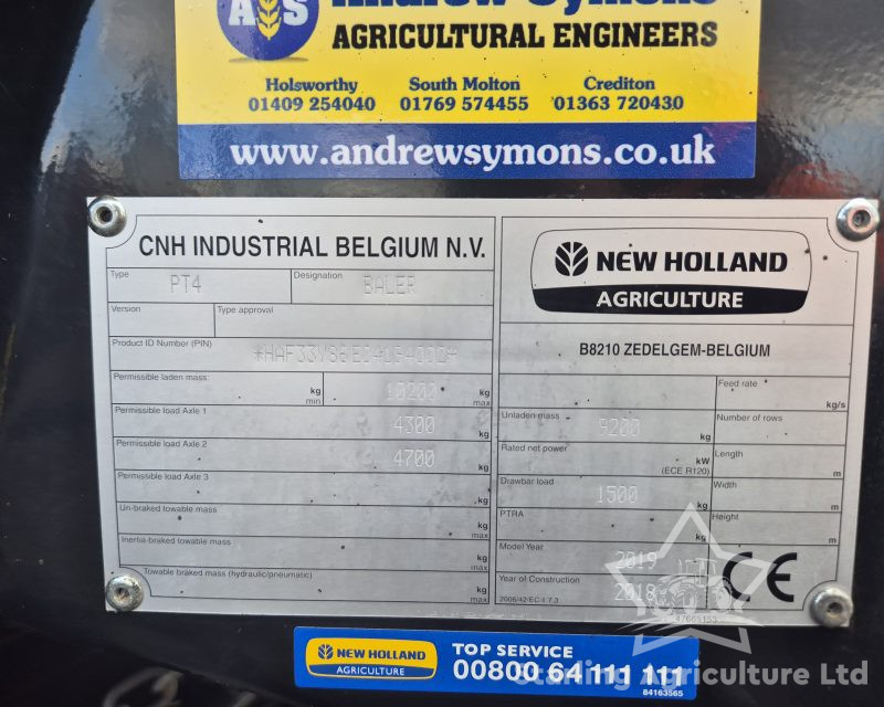 New Holland 890 Plus Baler