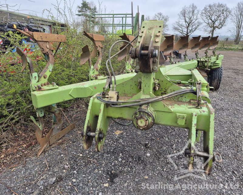 Dowdeswell MA 170 (7+1+1) 9F Plough