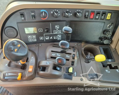 John Deere 7820 50kph.