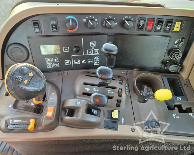 John Deere 7820 50kph.