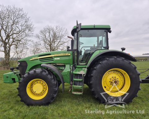 John Deere 7820 50kph.
