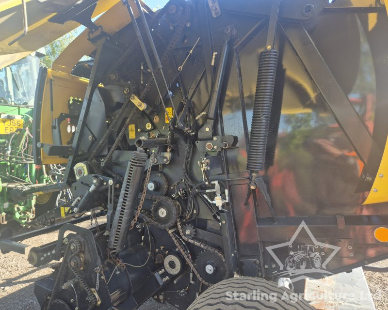 New Holland BR150 Round Baler