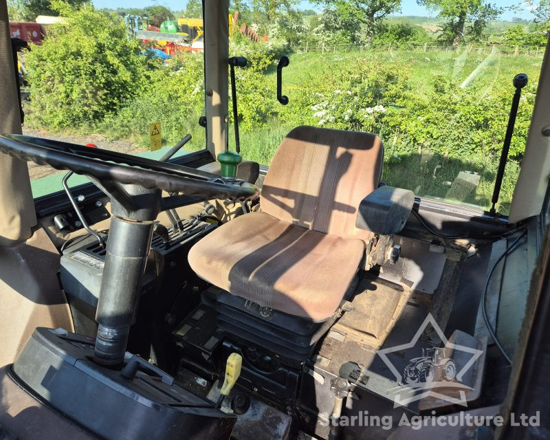 John Deere 3050
