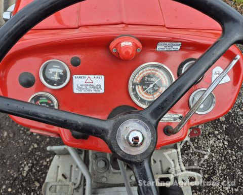 Massey Ferguson 148