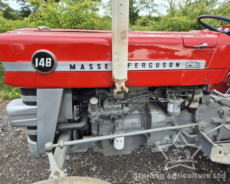 Massey Ferguson 148