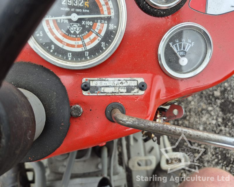 Massey Ferguson 148
