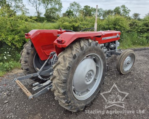 Massey Ferguson 148