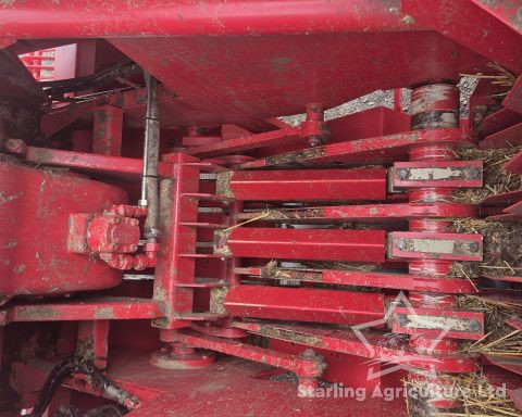 Welger D4000 80×70 Baler