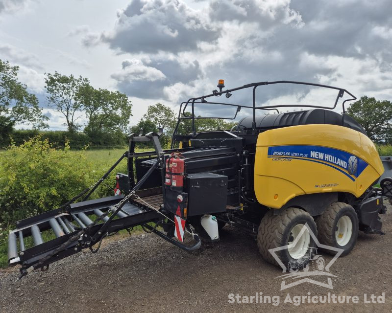 New Holland 1290 Plus Loop Master Baler