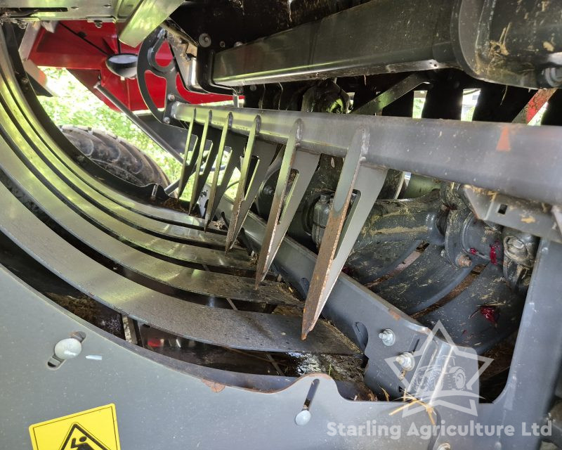 Massey Ferguson 2260 Baler