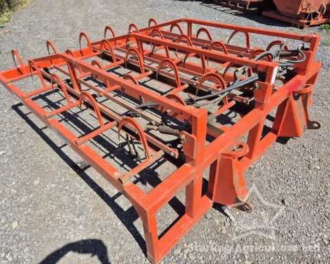 Browns Super Buzzard 3 Bale Grab