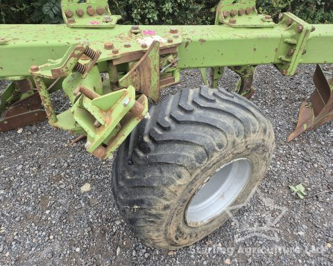 Dowdeswell MA 170 7+1+1 Plough