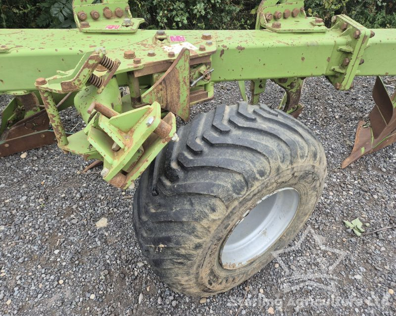 Dowdeswell MA 170 7+1+1 Plough