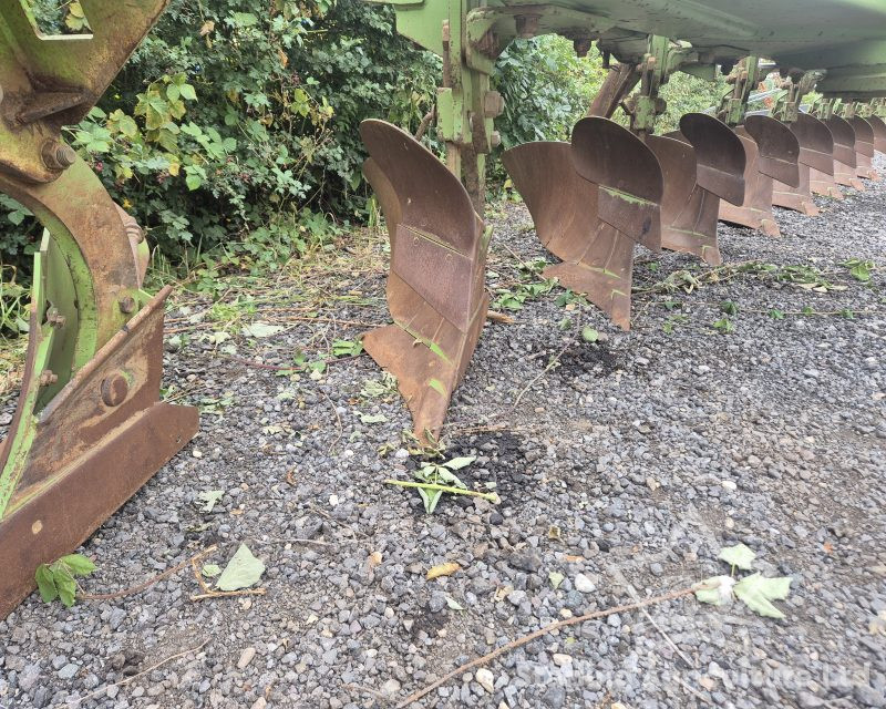 Dowdeswell MA 170 7+1+1 Plough