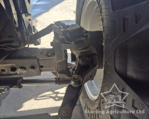 New Holland CR9060 Elevation 4WD Combine