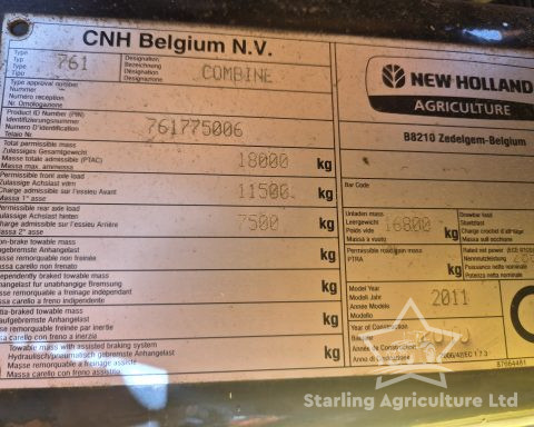 New Holland CR9060 Elevation 4WD Combine