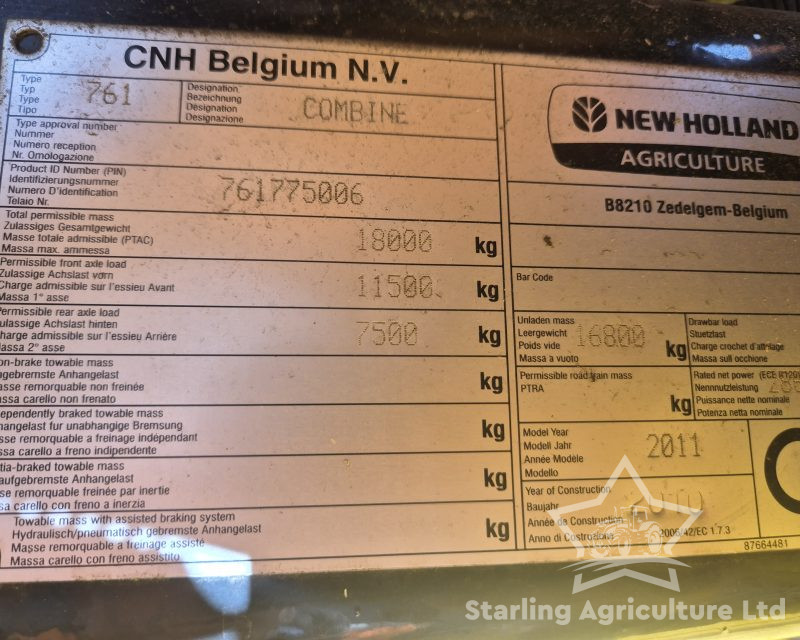 New Holland CR9060 Elevation 4WD Combine