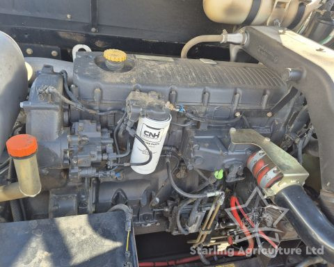 New Holland CR9060 Elevation 4WD Combine