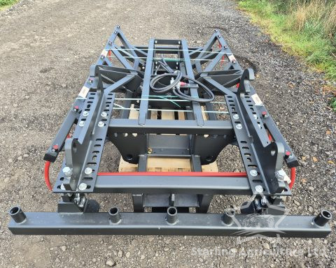 MX Manubal V7000 Bale Grab