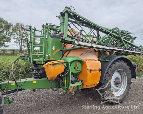 Amazone UX3200 28m Sprayer