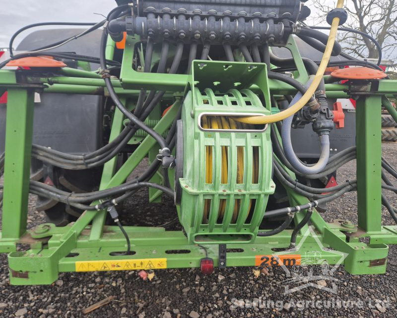 Amazone UX3200 28m Sprayer