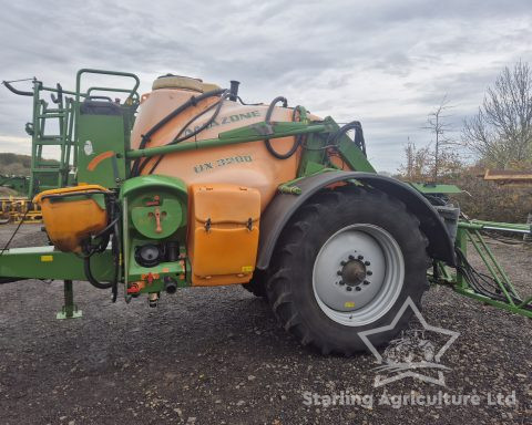 Amazone UX3200 28m Sprayer
