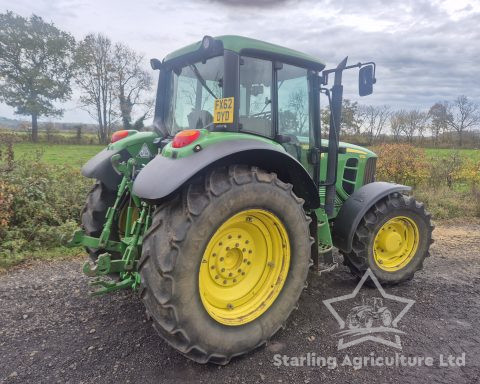 John Deere 6930