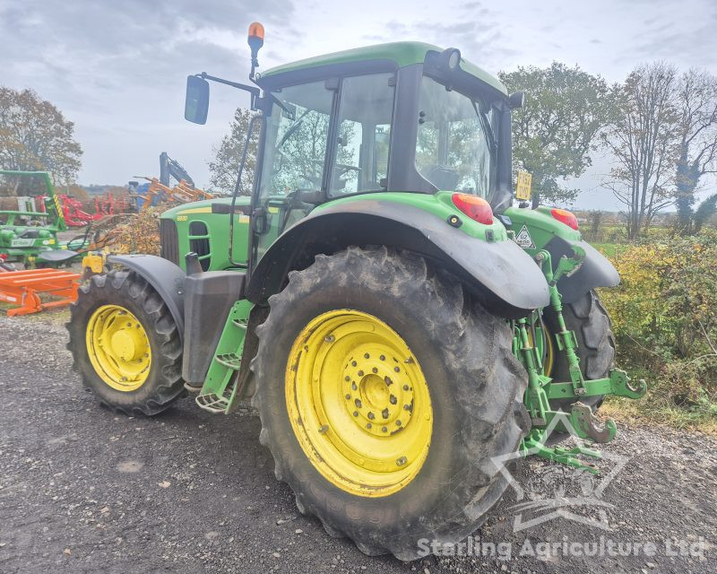 John Deere 6930
