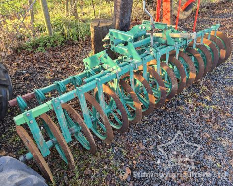 Kverneland LB85 6F (5+1) Plough and Packomat