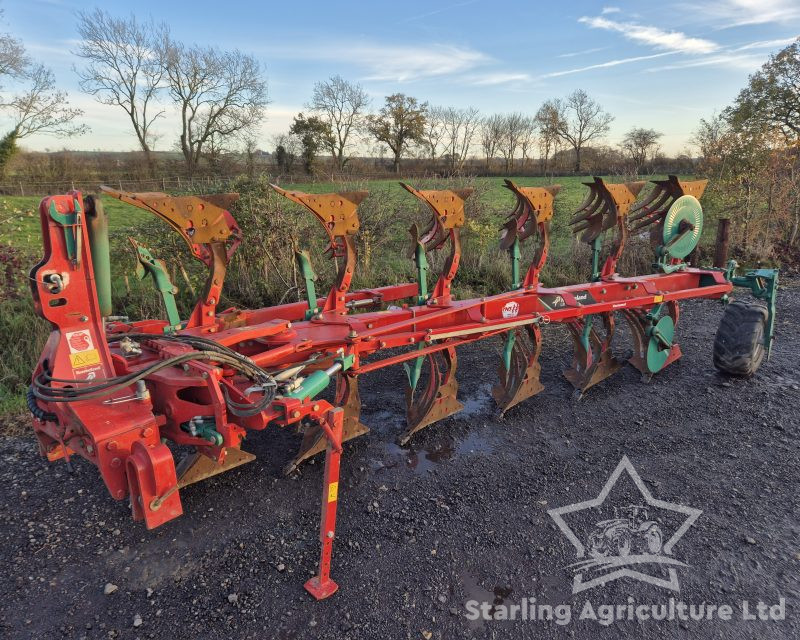 Kverneland LB85 6F (5+1) Plough and Packomat