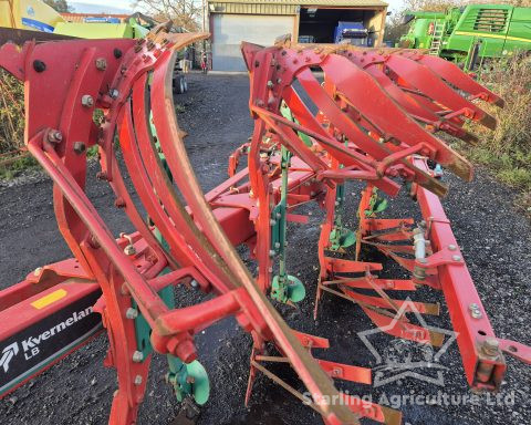 Kverneland LB85 6F (5+1) Plough and Packomat