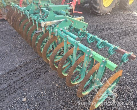 Kverneland LB85 6F (5+1) Plough and Packomat