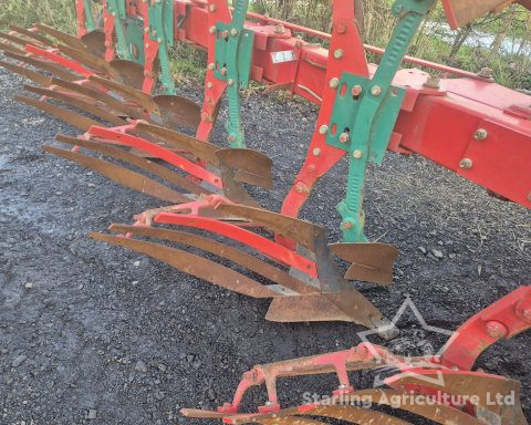 Kverneland LB85 6F (5+1) Plough and Packomat