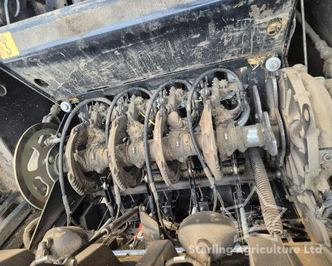 New Holland 870 80×70 Baler