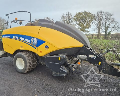 New Holland 870 80×70 Baler