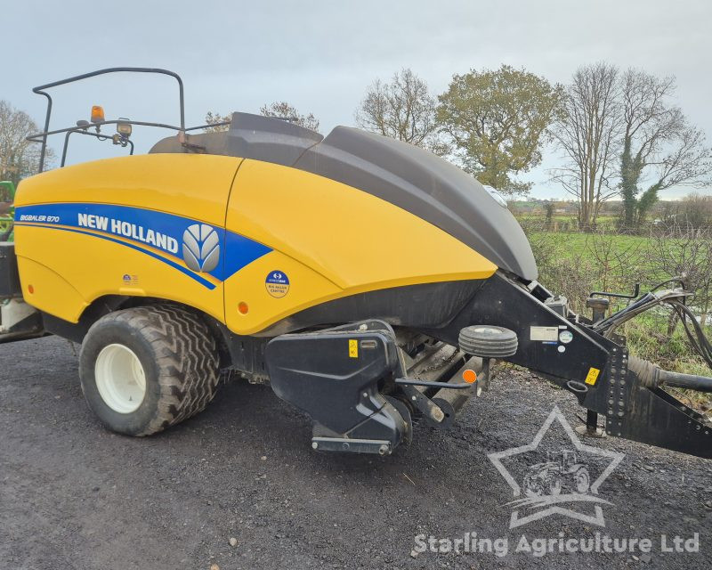 New Holland 870 80×70 Baler