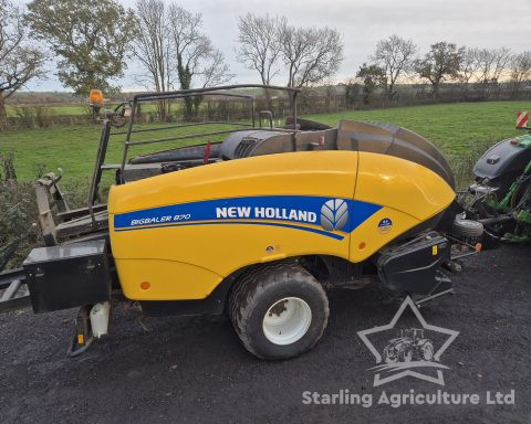 New Holland 870 80×70 Baler