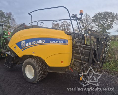 New Holland 870 80×70 Baler