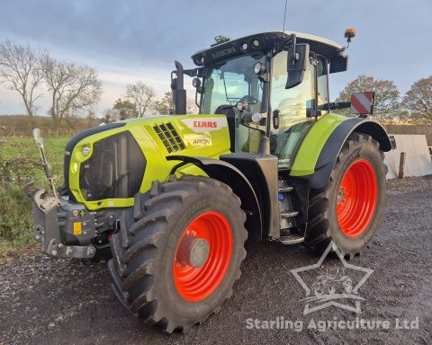 Claas Arion 660