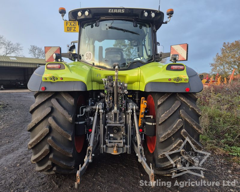Claas Arion 660