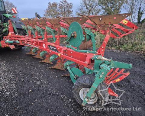 Kverneland LB85 6F (5+1) Plough and Packomat