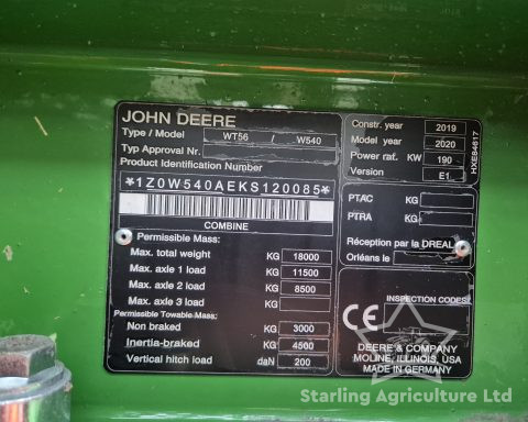 John Deere W540 Combine
