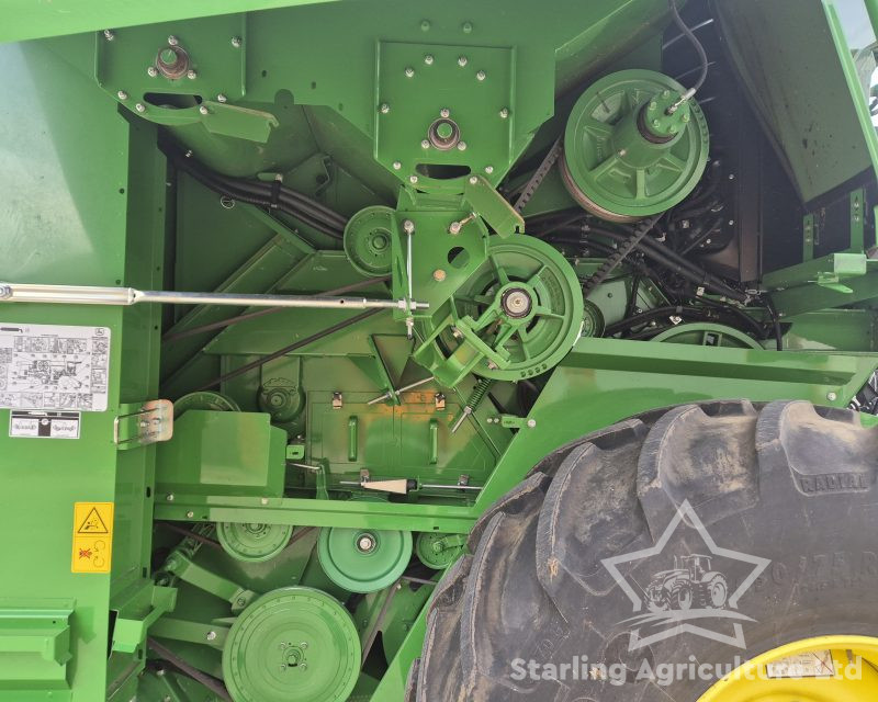 John Deere W540 Combine