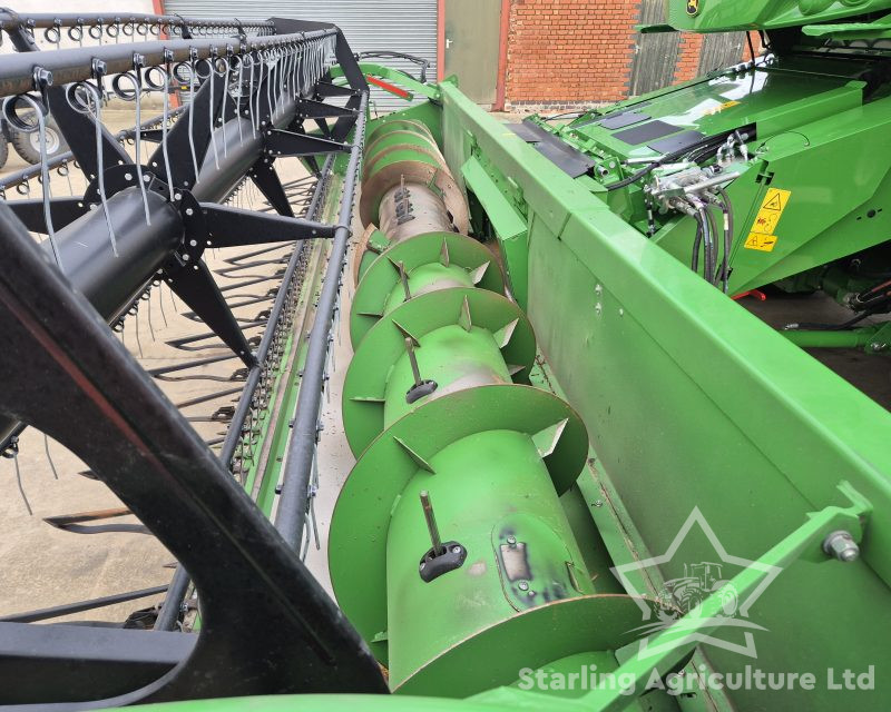 John Deere W540 Combine