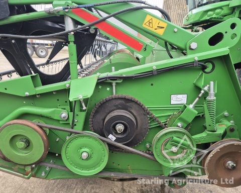 John Deere W540 Combine