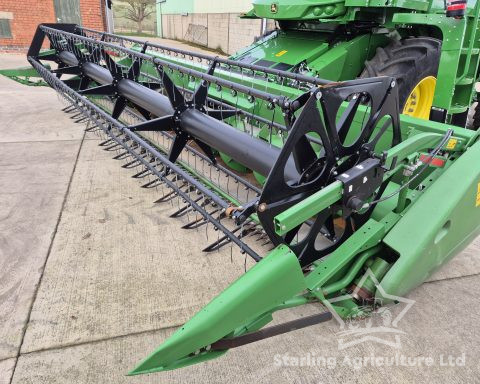 John Deere W540 Combine